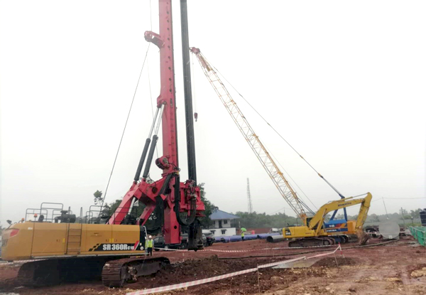 1511838177843658.jpg 管段橋梁樁基首樁灌注完成.jpg