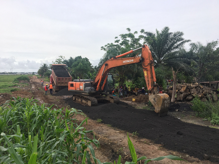 1528163153441285.jpg 5 利用機場道面原有瀝青銑铇料進(jìn)行路面硬化(薛成成).jpg