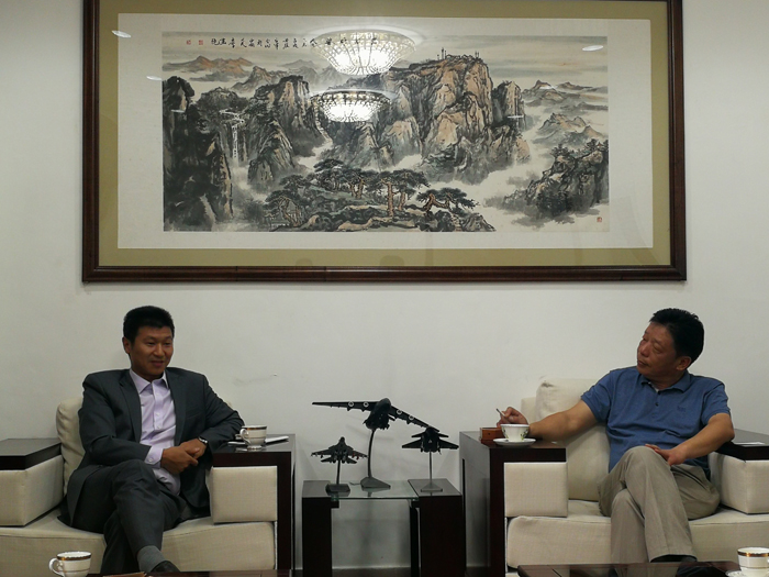 1536210736543029.jpg 楊天福總拜會(huì)楊作源參贊.jpg