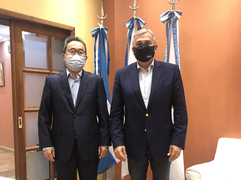 01  侯曉暾拜訪胡胡伊省長.jpg