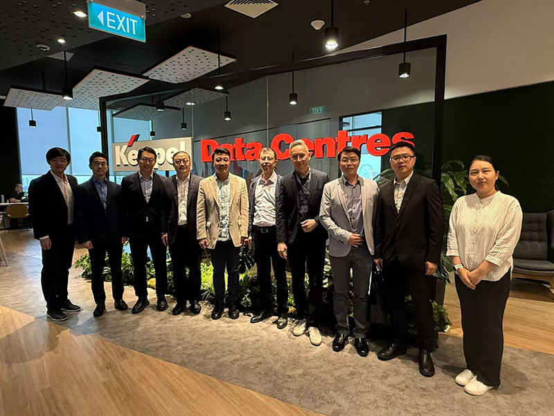 圖2 與吉寶數據中心會談合影.jpg